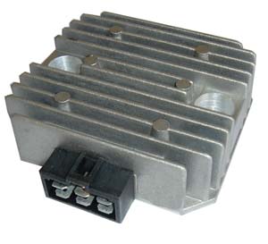 Regulator alternator DZE înălțime 28,0 mm, lungime 80,0 mm, lățime 70,0 mm, curent nominal 35,0 A