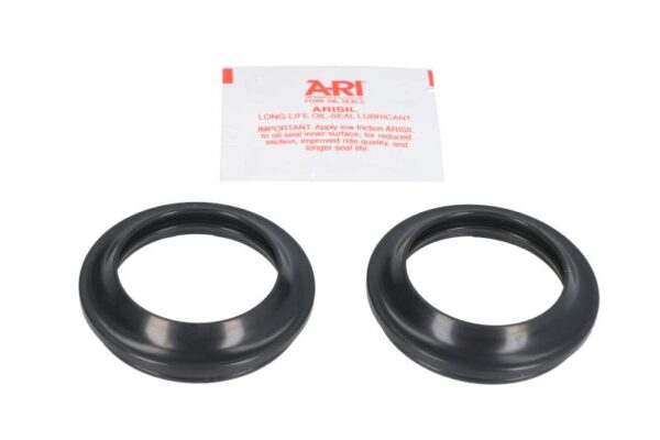 Alte piese ARIETE față pentru DUCATI SCRAMBLER; TRIUMPH AMERICA, BONNEVILLE, DAYTONA, SCRAMBLER 125-1300 1997-2022